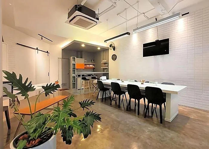 Hotel Quite Grove Bangkok