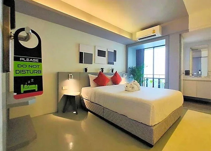 Quite Grove Hotel 3*