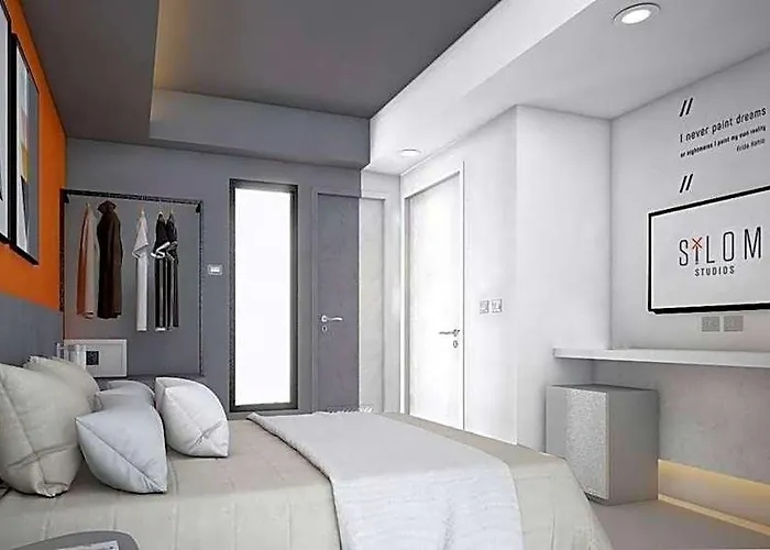 Quite Grove Hotel 3*