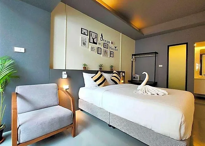 Hotel Quite Grove 3*