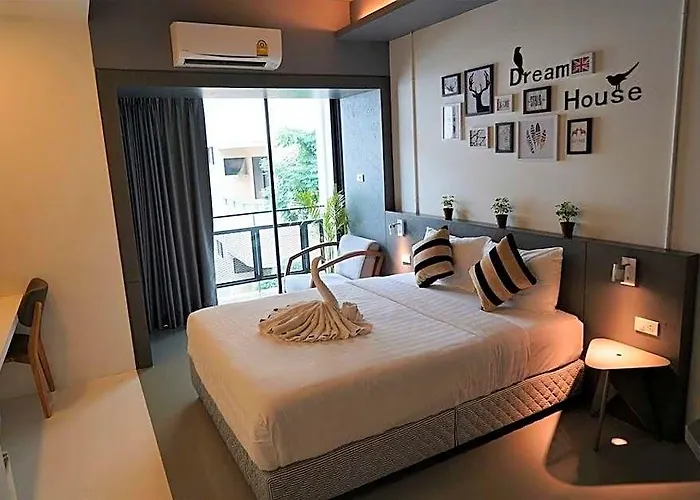 Quite Grove Hotel Bangkok